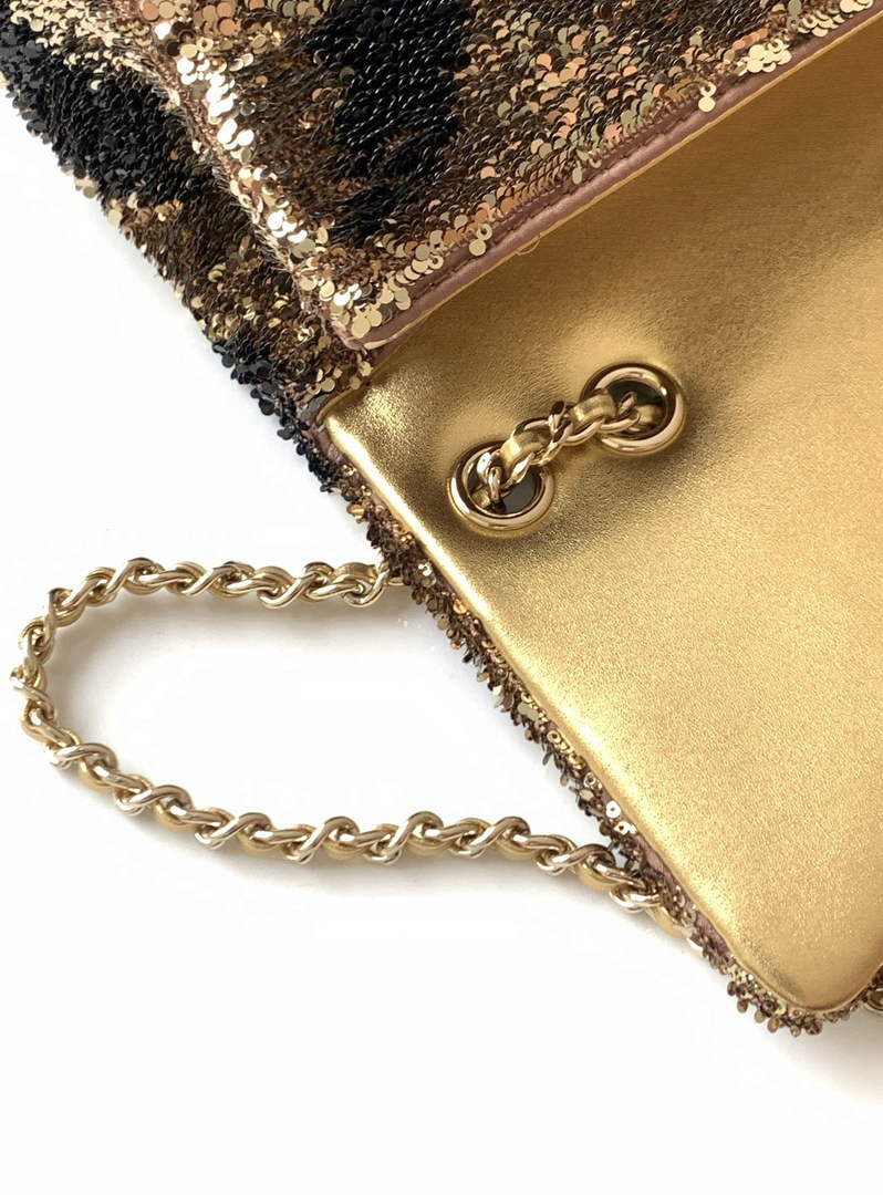 Chanel Flap bag, AS4561 Sequins, Black & Gold