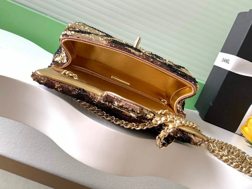 Chanel Flap bag, AS4561 Sequins, Black & Gold