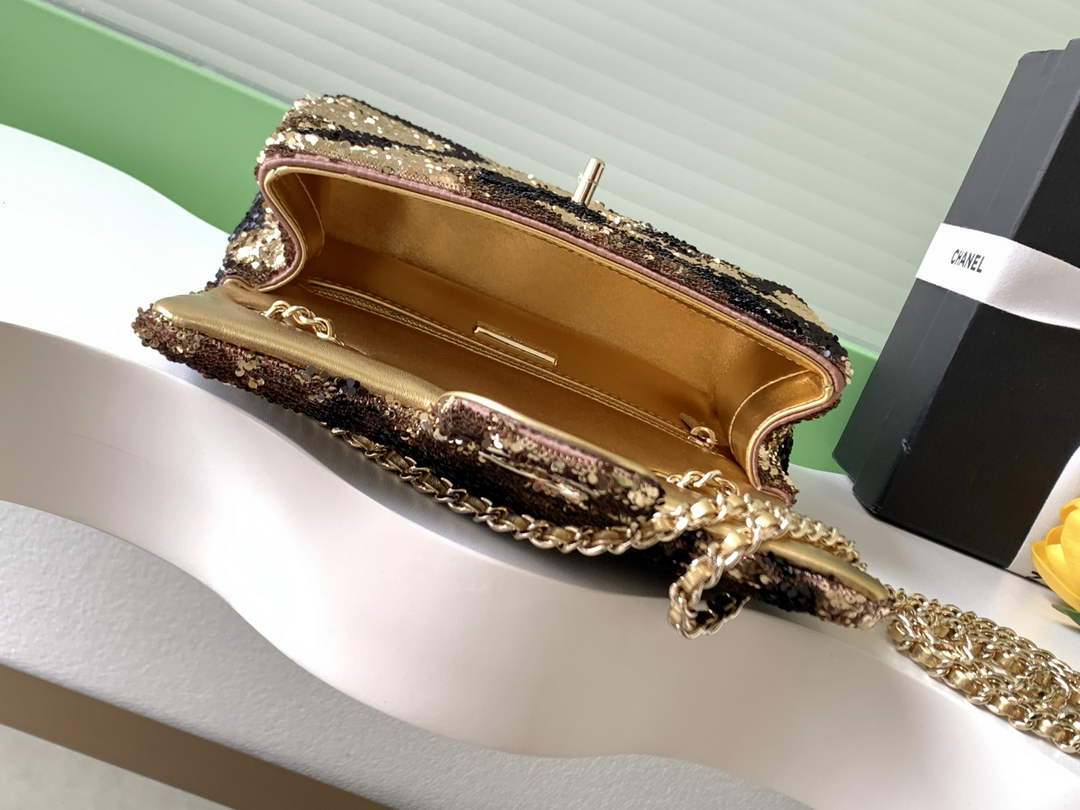 Chanel Flap bag, AS4561 Sequins, Black & Gold