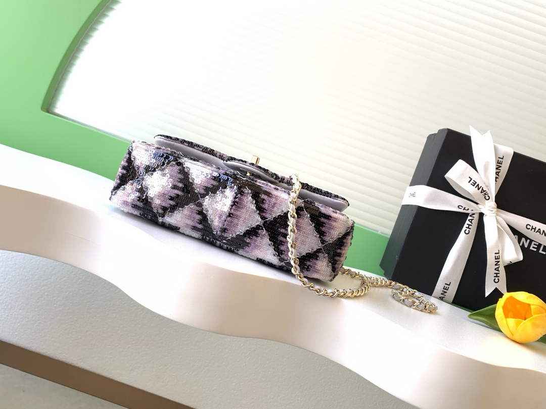 Chanel Flap bag, Sequins, AS4561 Black & White