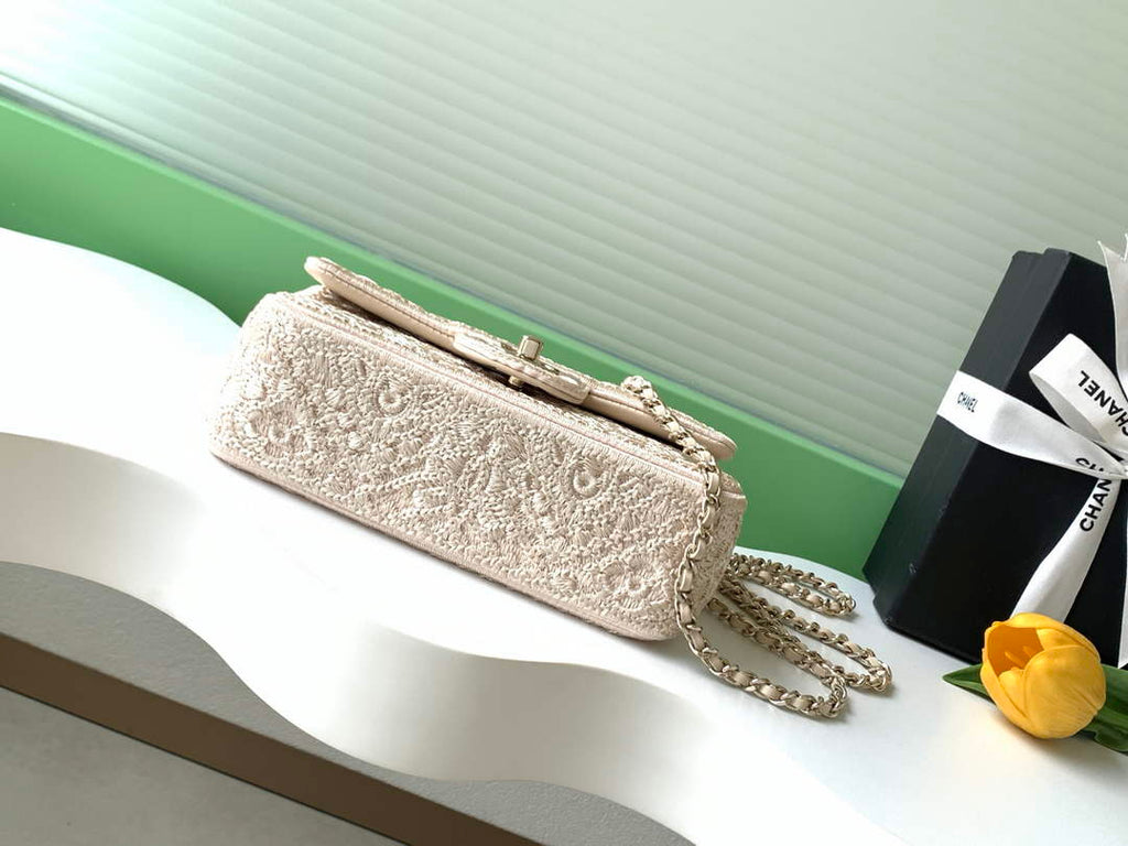 Chanel Flap bag, AS4561 Knit Beige