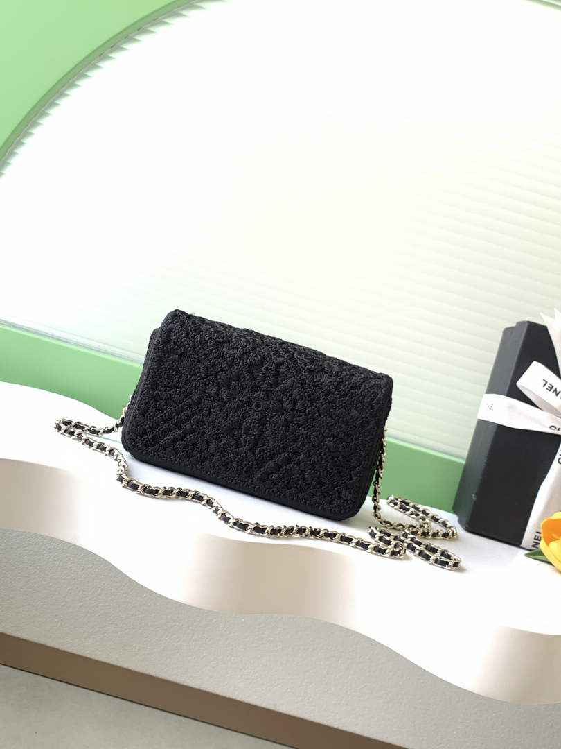 Chanel Flap bag, AS4561 Knit Black