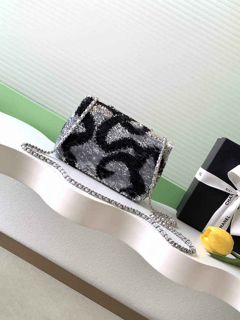 Chanel Flap bag, AS4561 Sequins, Black & Silver