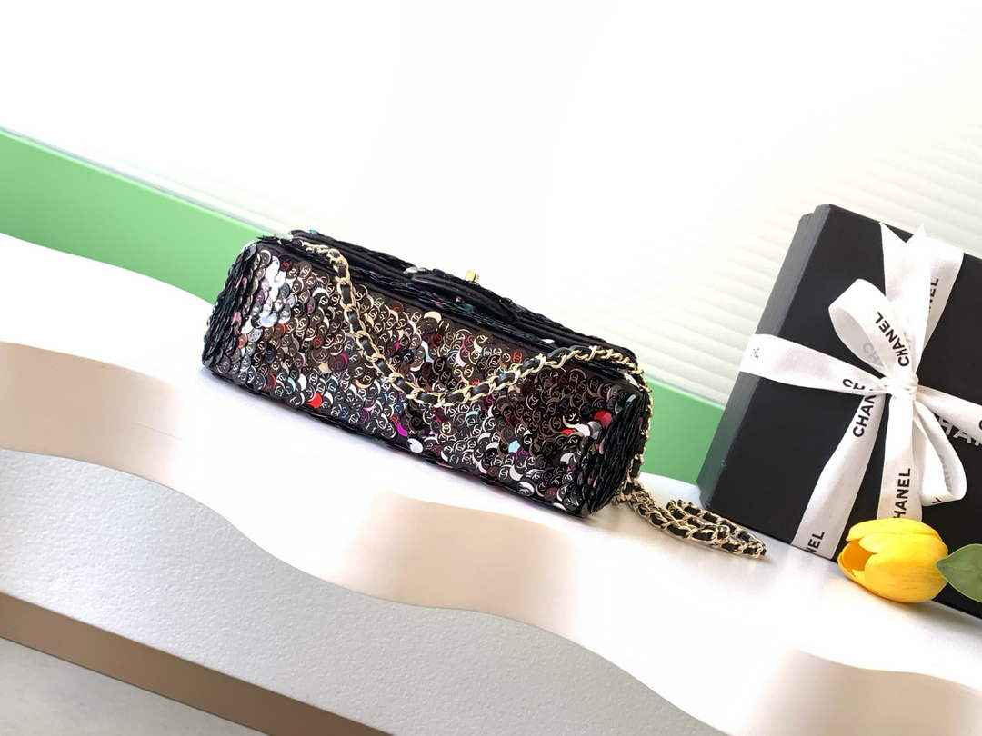 Chanel Flap bag, Sequins, AS4561 Black & Red