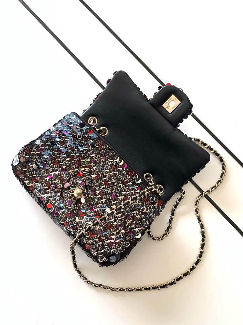 Chanel Flap bag, Sequins, AS4561 Black & Red