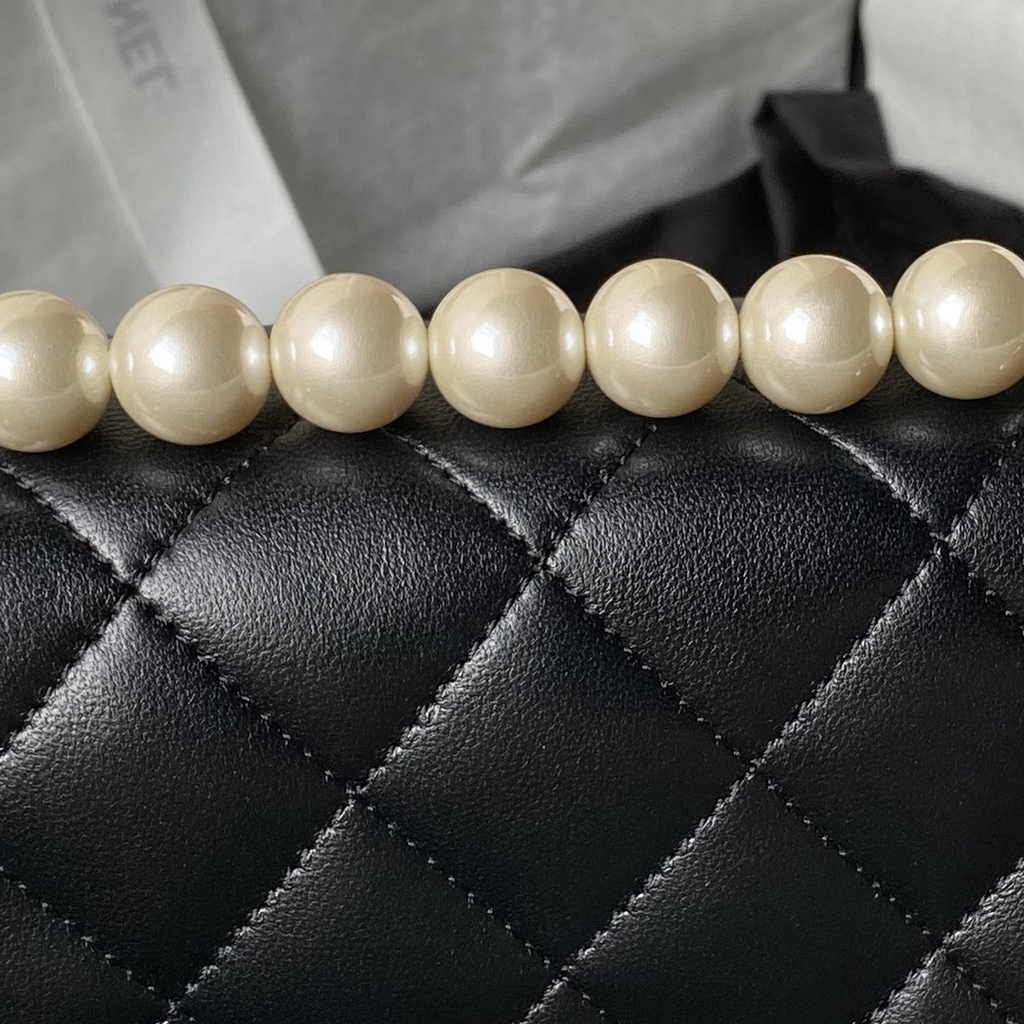 Chanel Classic Flap Bag AS4997 Black Lambskin