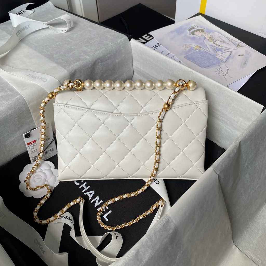 Chanel Classic Flap Bag AS4997 White Lambskin