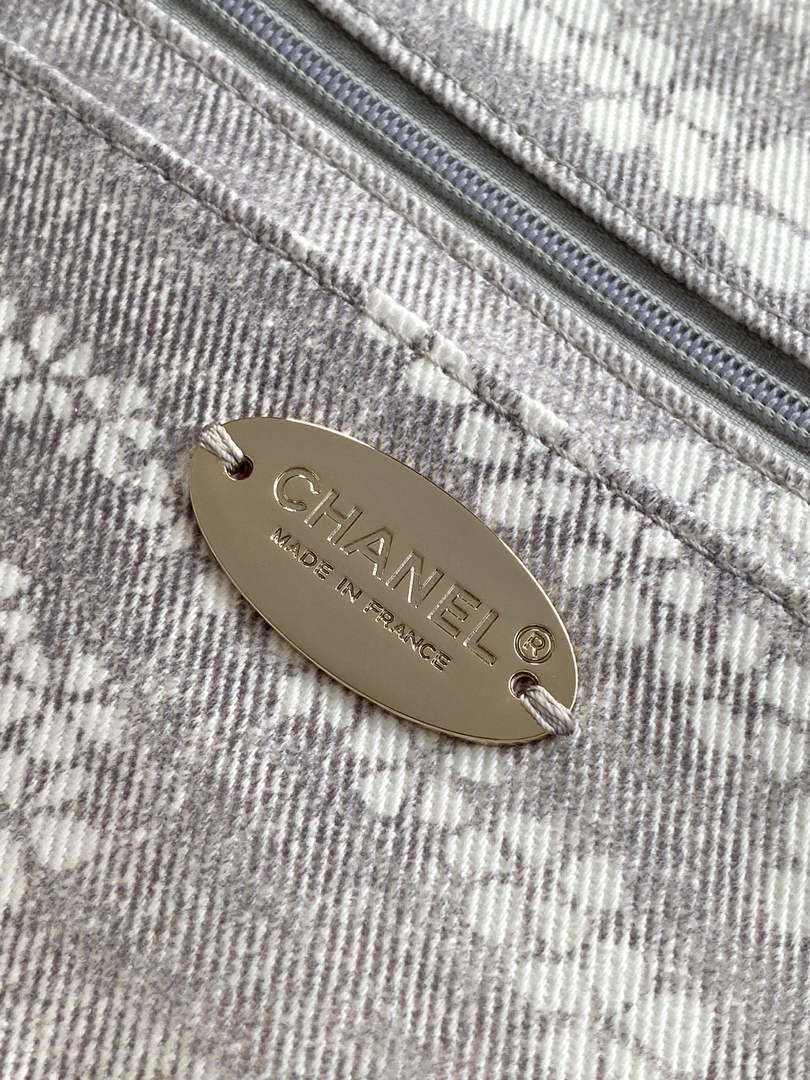 Chanel Denim Flap Bag with Gold-Tone Hardware, Grey & White AS5454