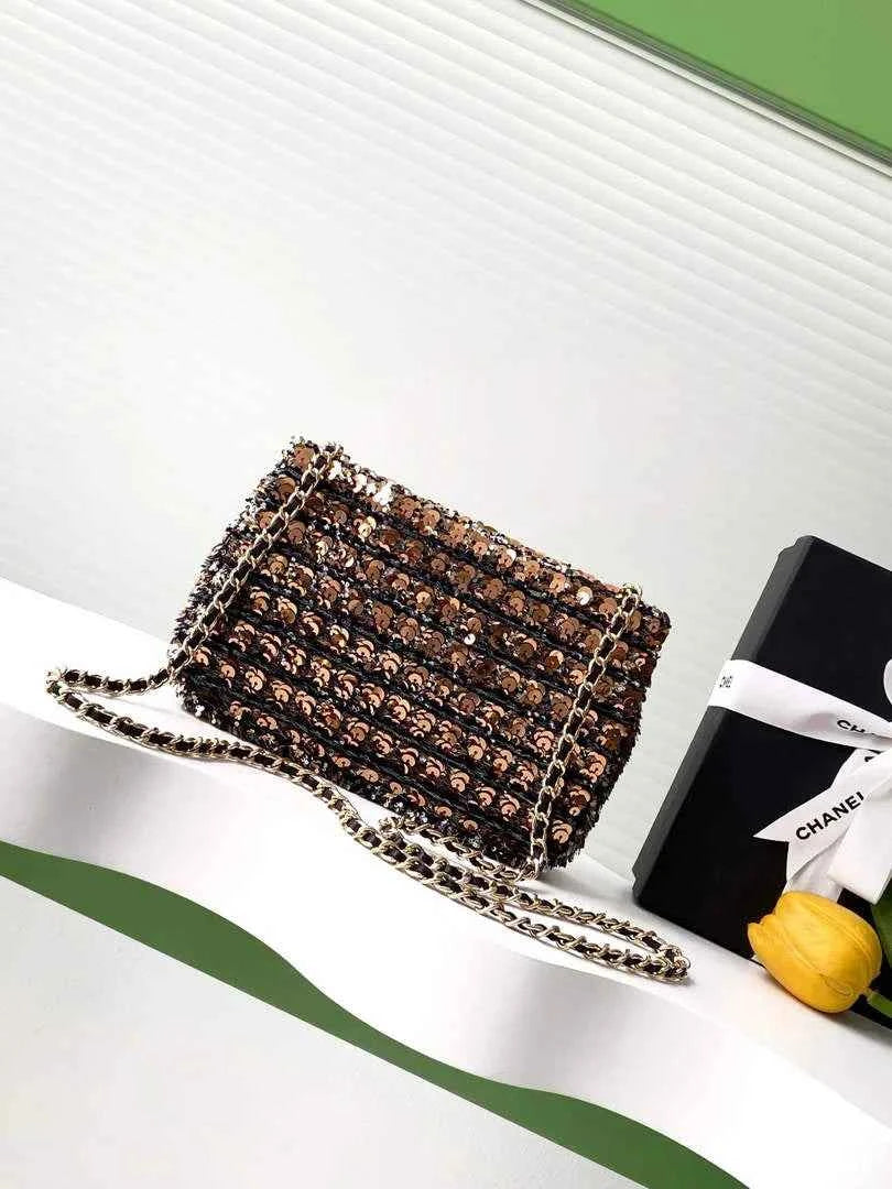 Chanel Shoulder bag, AS4561, Sequins Black Gold