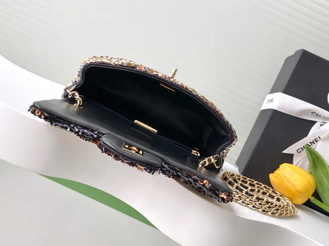 Chanel Shoulder bag, AS4561, Sequins Black Gold