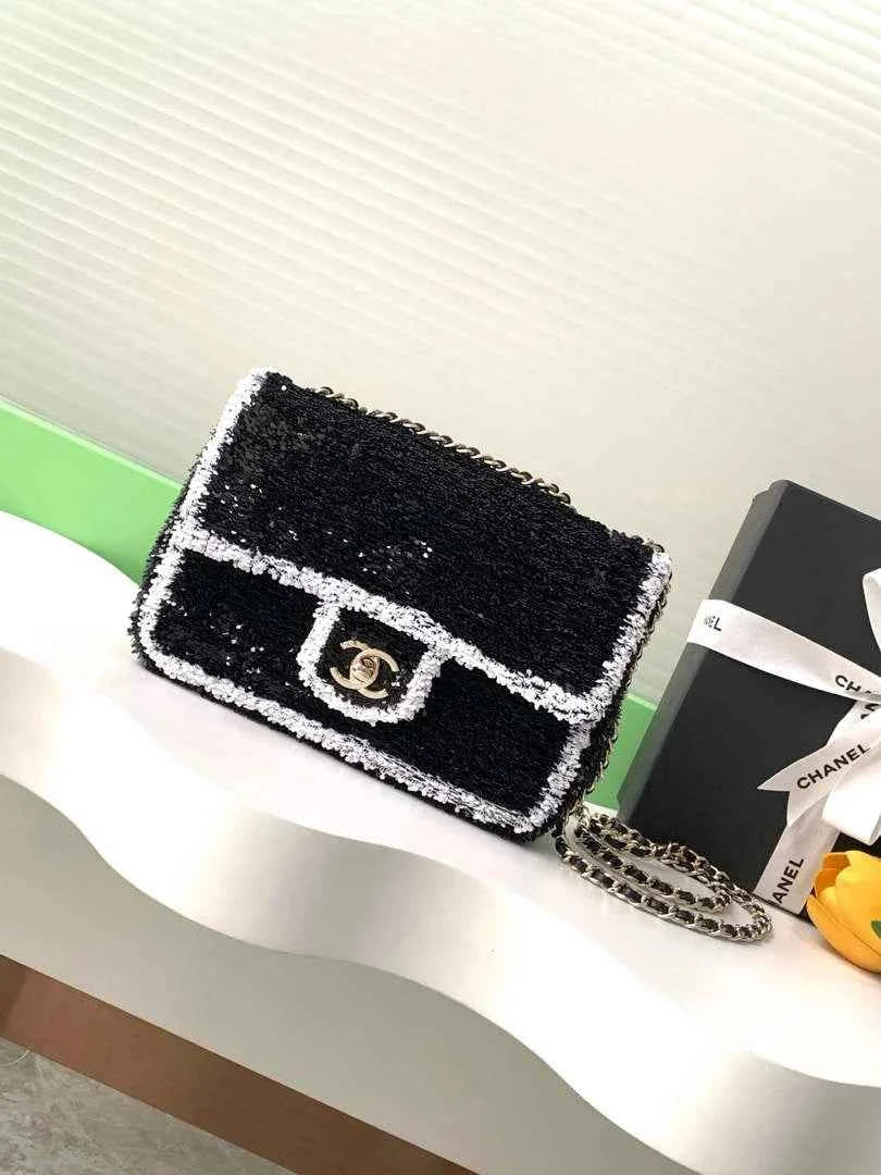 Chanel Shoulder bag, AS4561, Quilted Sequins