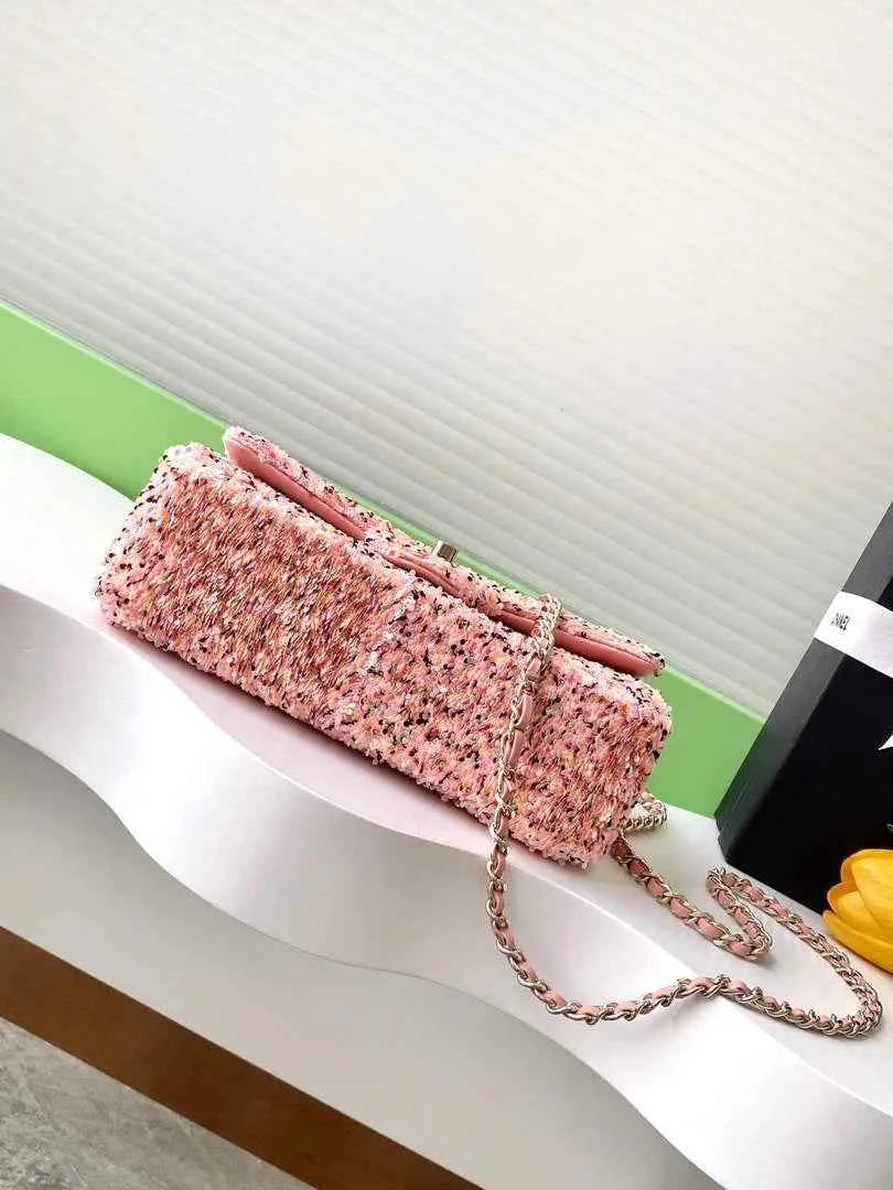 Chanel Shoulder bag, AS4561, Quilted Sequins Pink