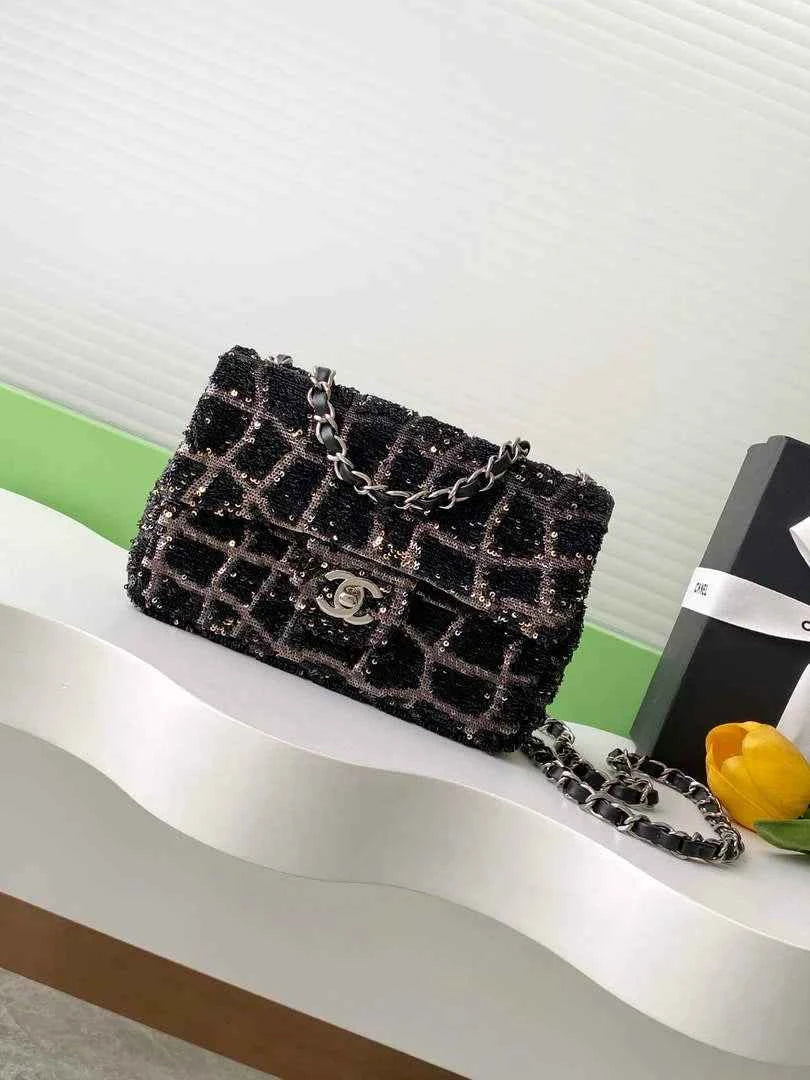 Chanel Flap bag, Black Fringed sequins,  AS4561