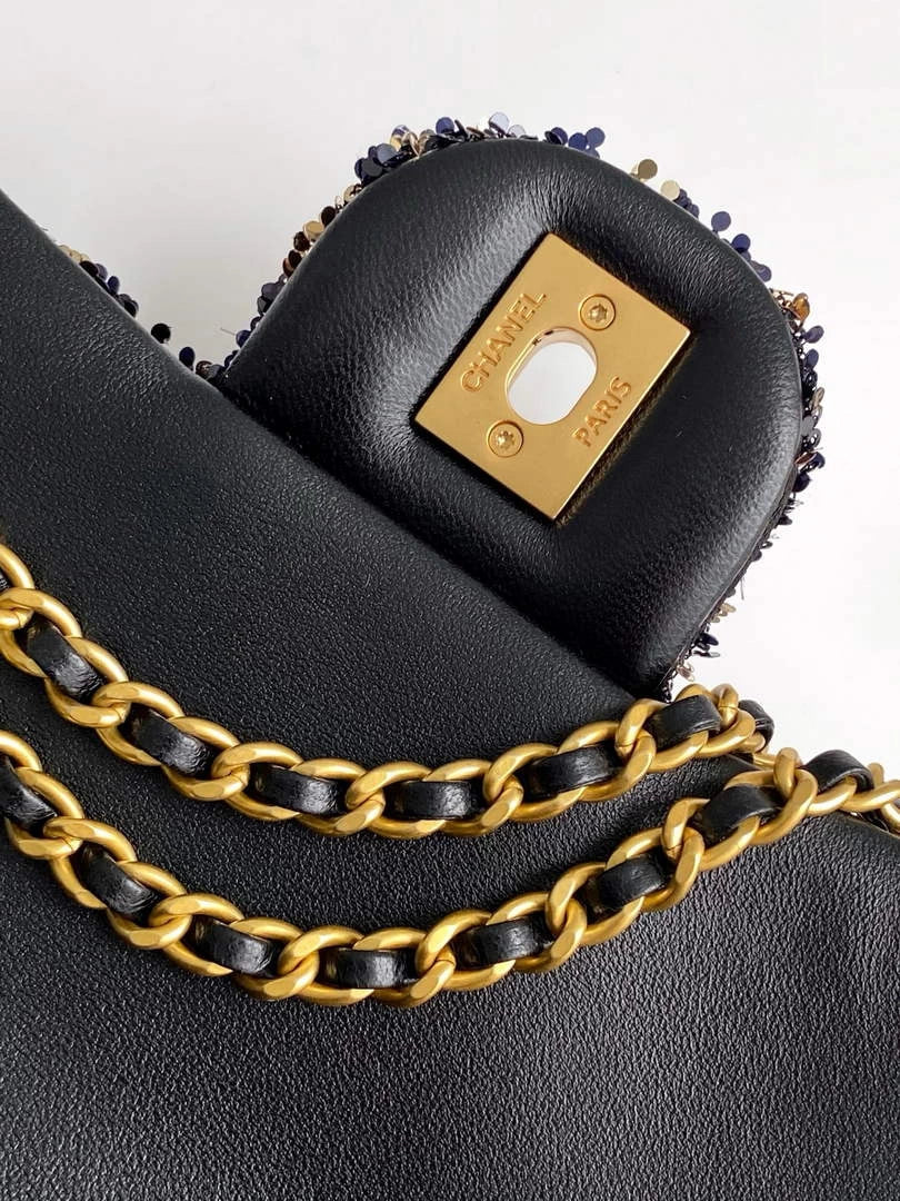 Chanel Flap Shoulder bag, AS4561 Sequins Black