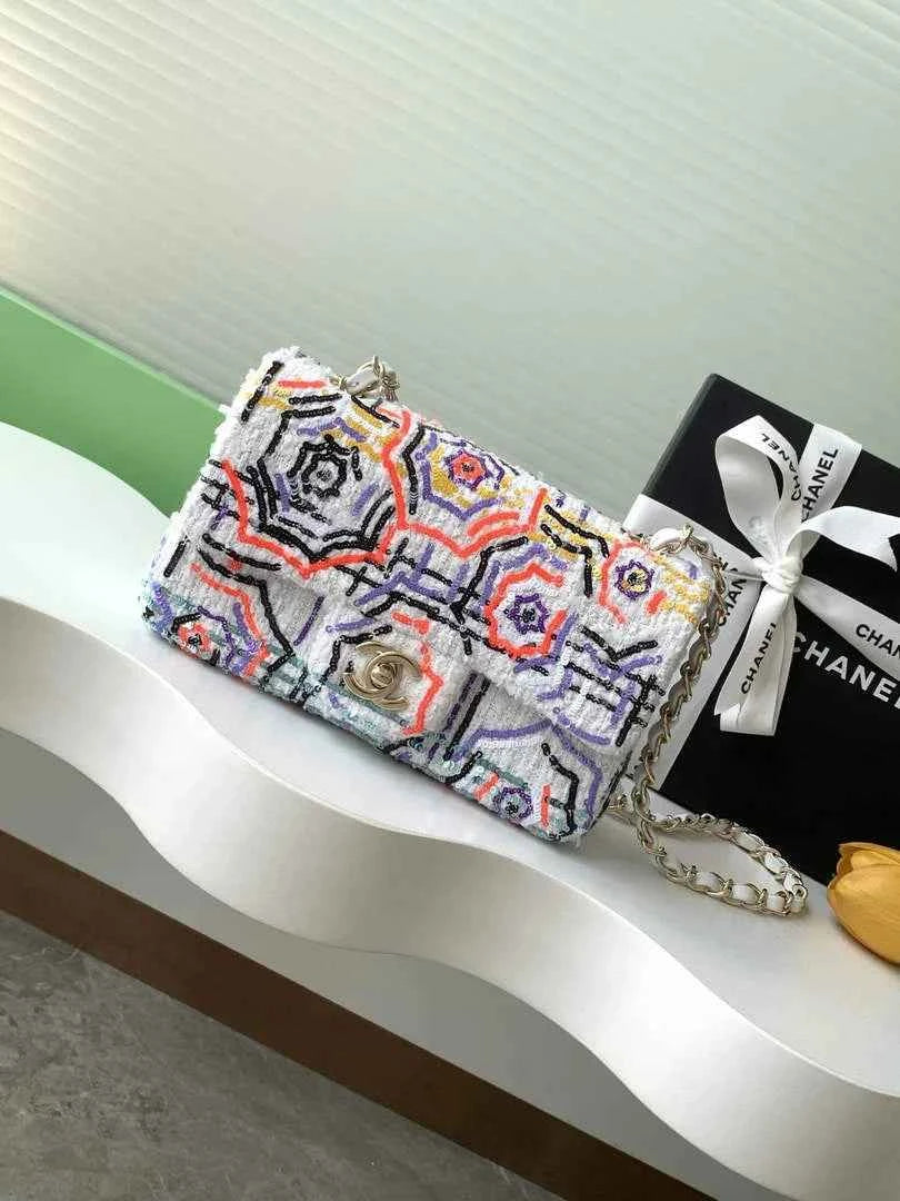 Chanel Shoulder bag, White Fringed sequins,  AS4561