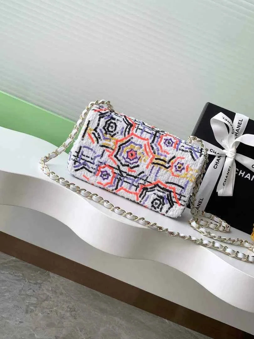 Chanel Shoulder bag, White Fringed sequins,  AS4561