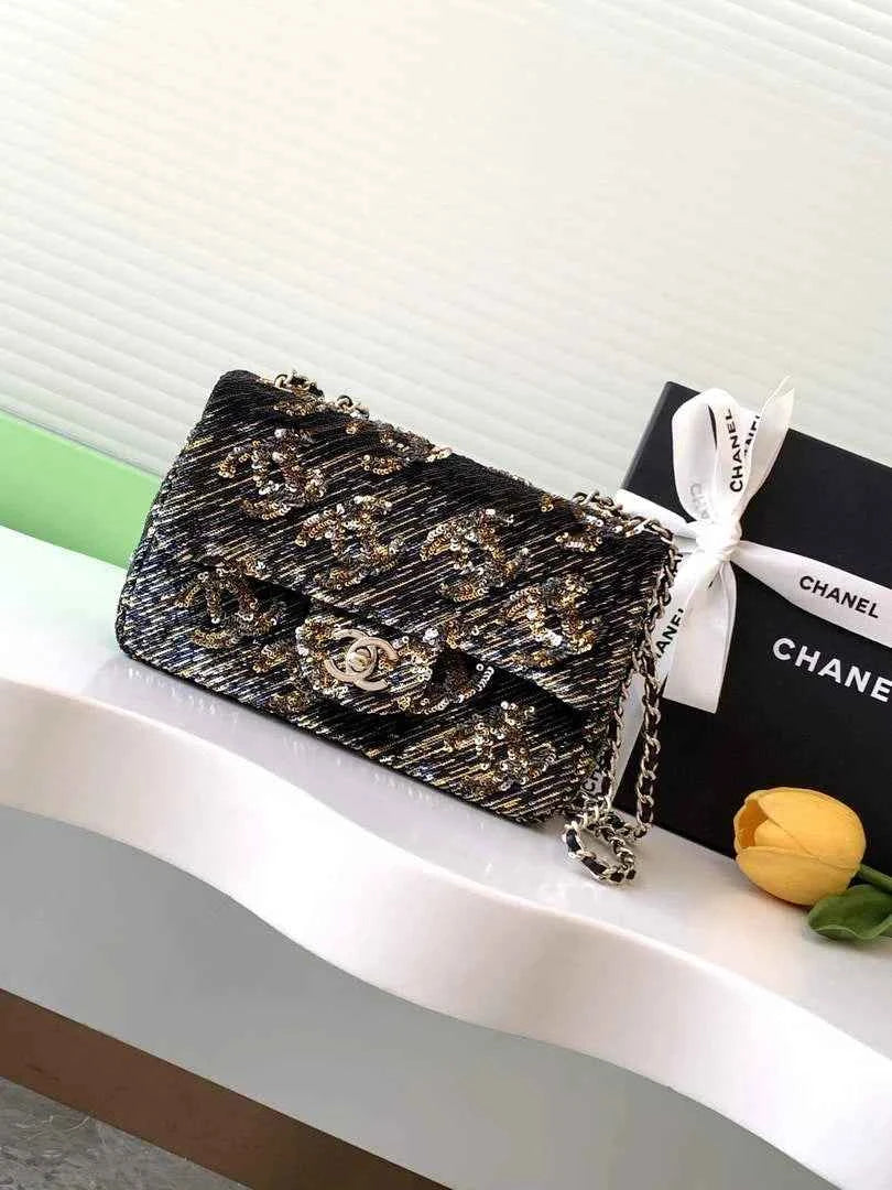 Chanel Shoulder Flap bag, AS4561