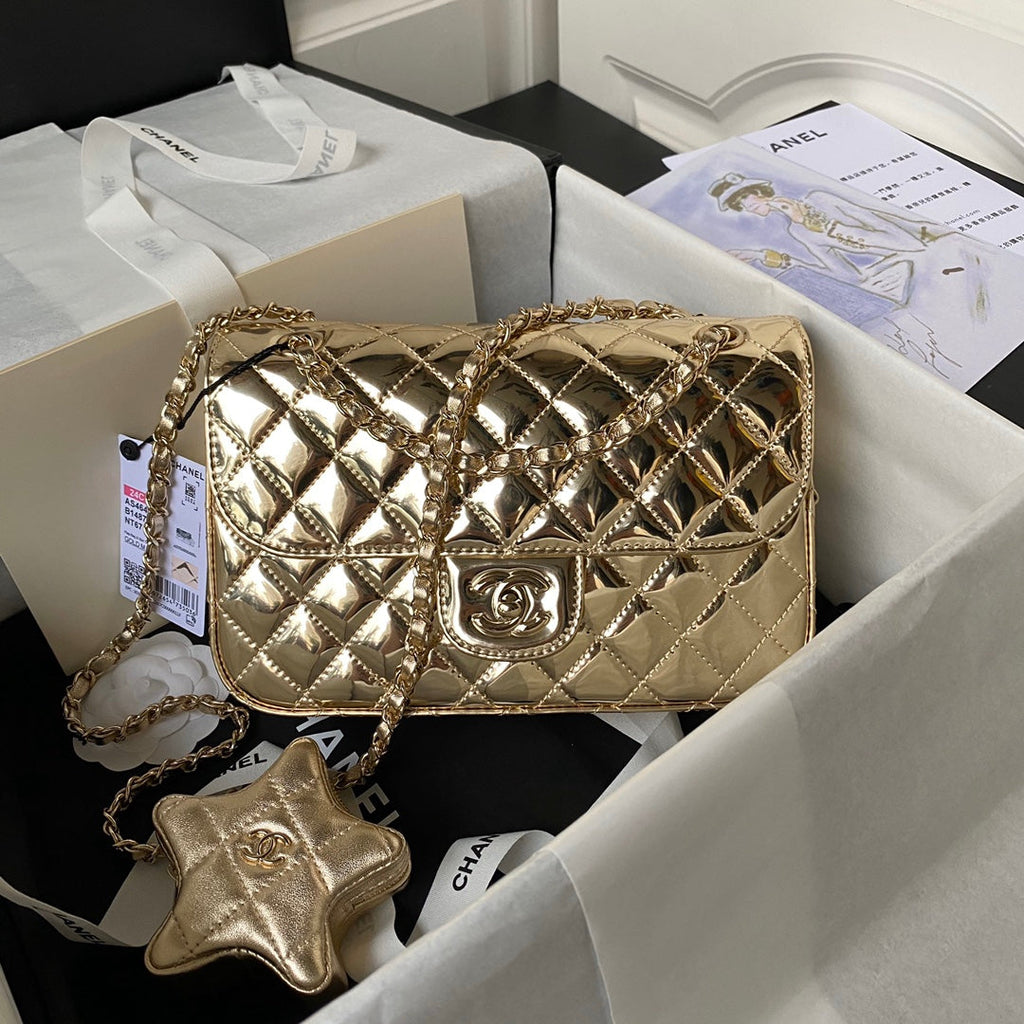 Chanel Flap bag star coin purse AS4648 Mirror calfskin Gold