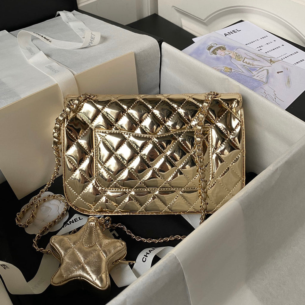 Chanel Flap bag star coin purse AS4648 Mirror calfskin Gold