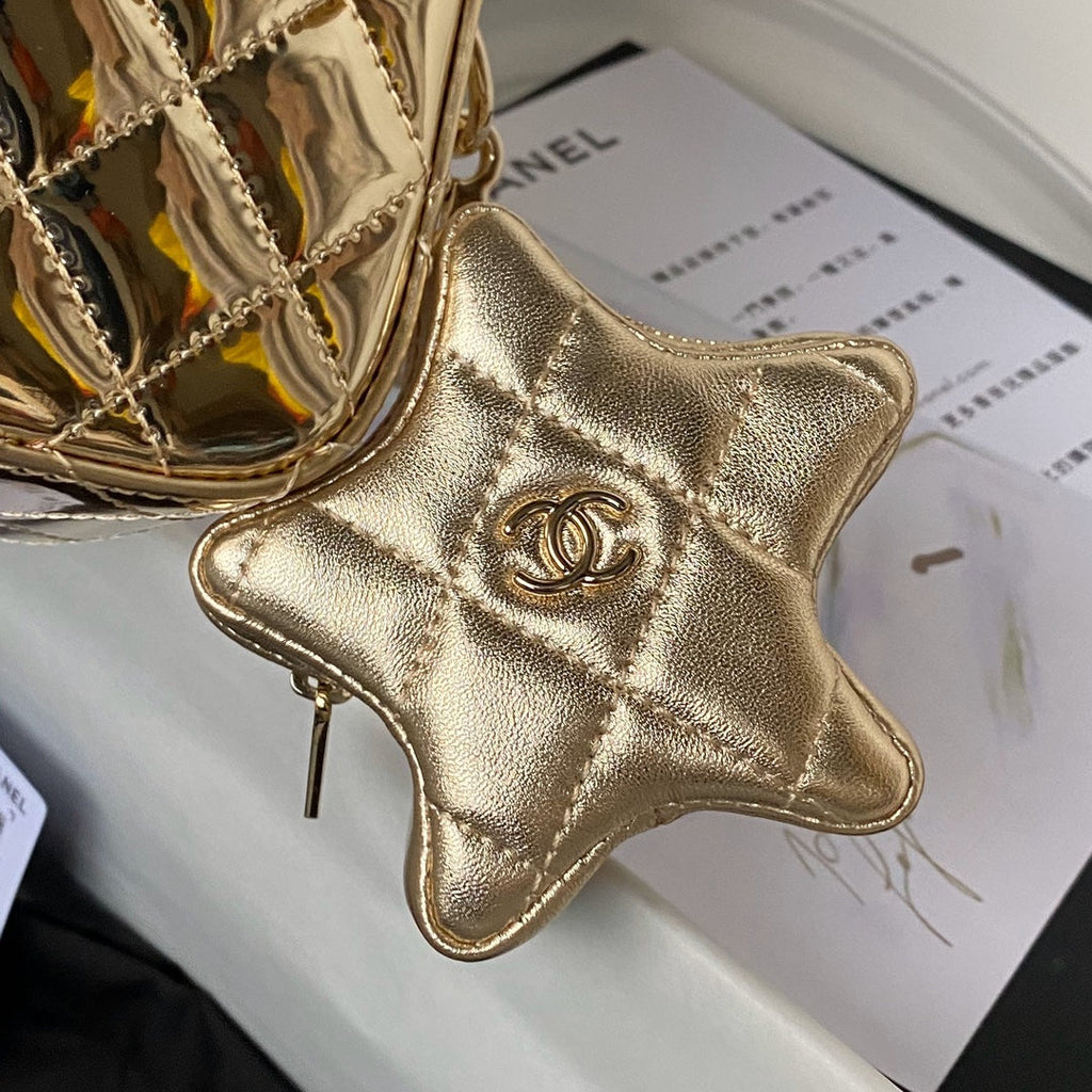 Chanel Flap bag star coin purse AS4648 Mirror calfskin Gold