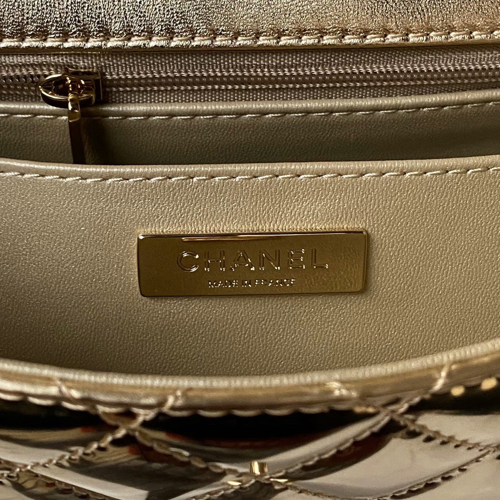 Chanel Flap bag star coin purse AS4648 Mirror calfskin Gold
