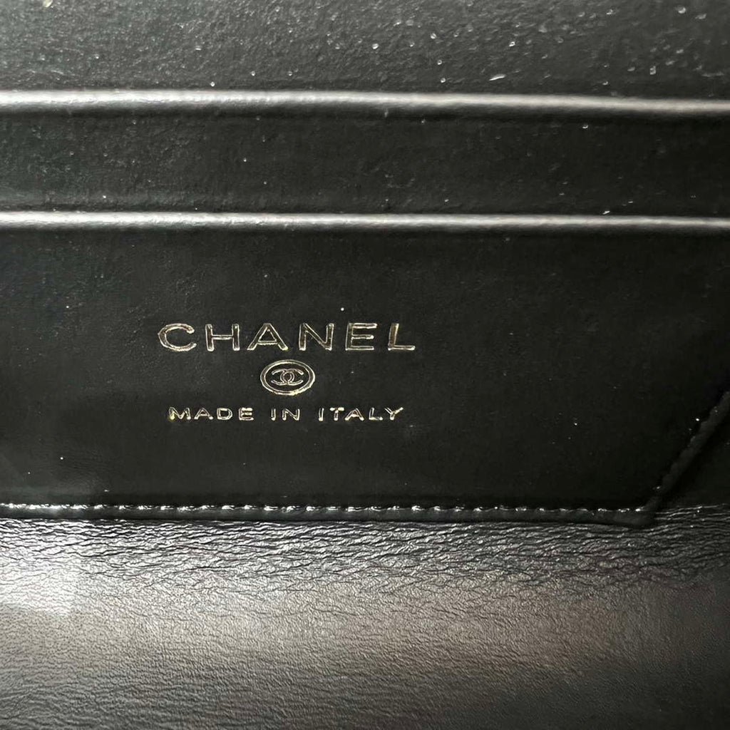 CHANEL Black Mini Flap Bag with Handle - AP3238