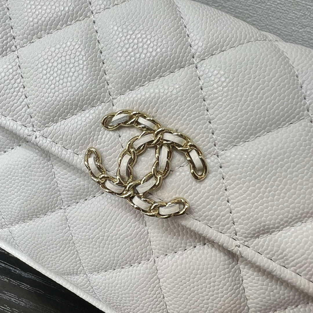 CHANEL White Mini Flap Bag with Handle - AP3238