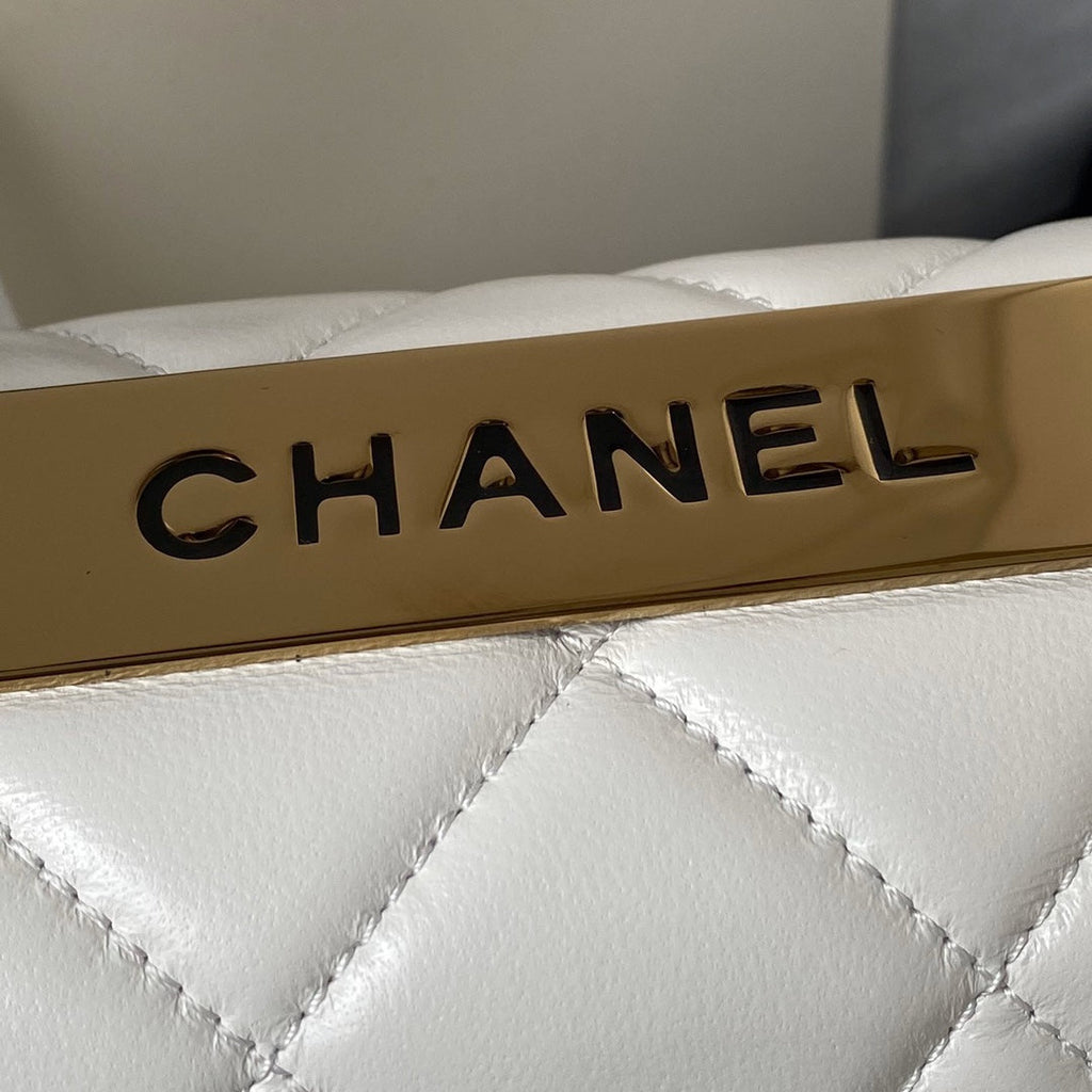 Chanel Flap bag with top handle A92236 Beige Lambskin