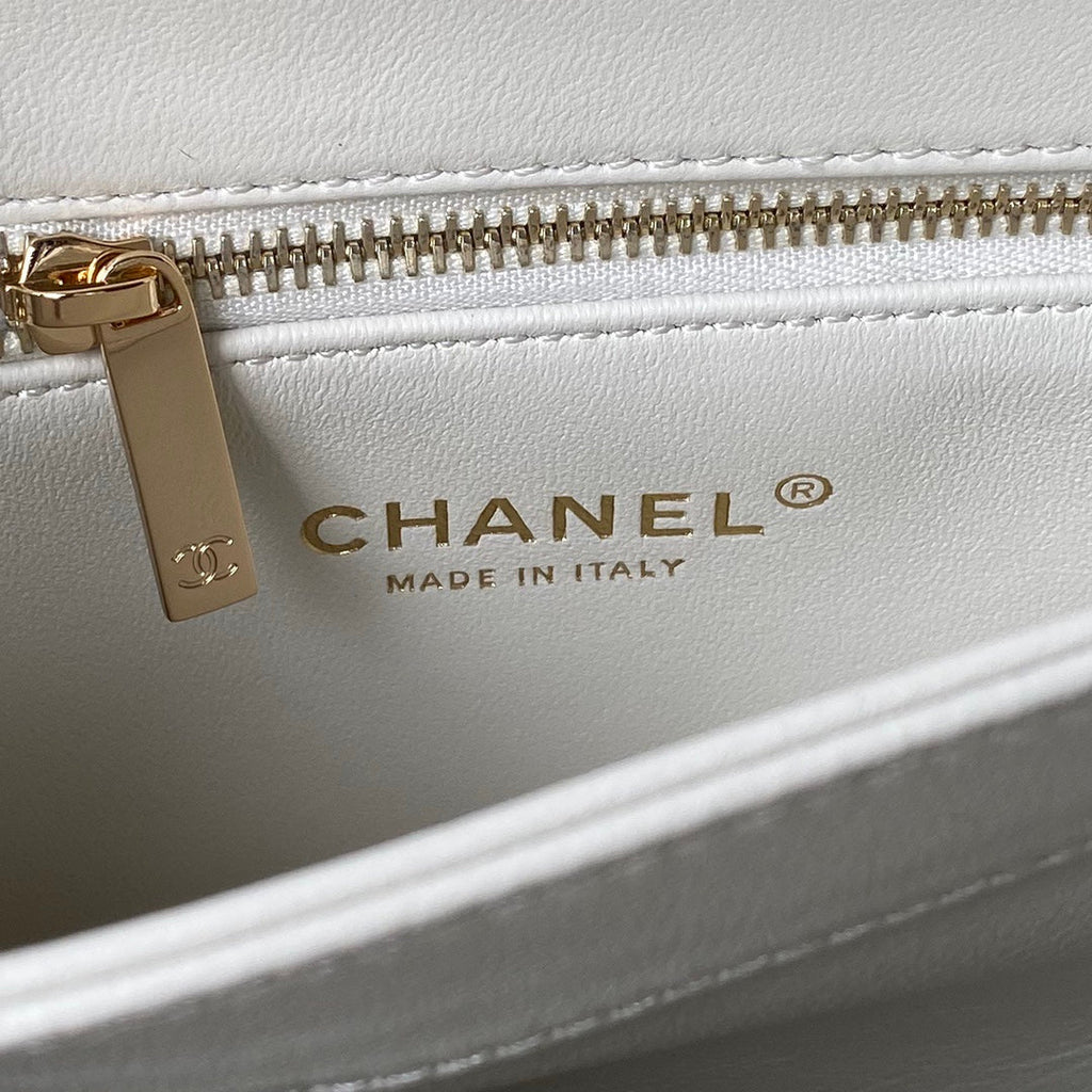 Chanel Flap bag with top handle A92236 Beige Lambskin