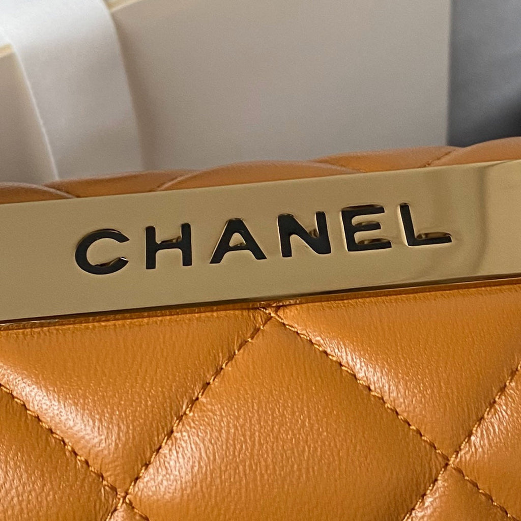 Chanel Flap bag with top handle A92236 Brown Lambskin