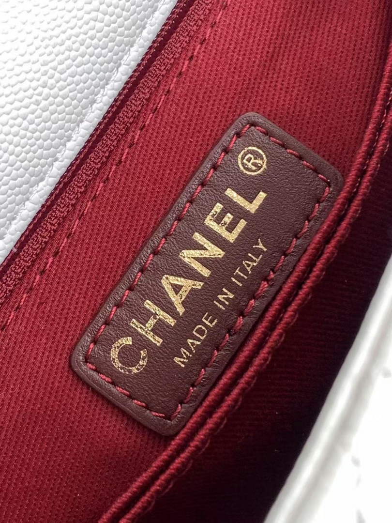 Chanel Flap bag with top handle A92990, White calfskin