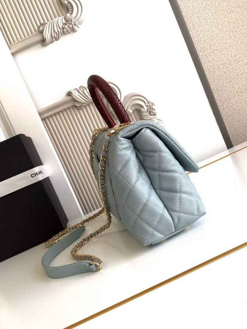 Chanel Flap bag with top handle A92990, Blue Red calfskin
