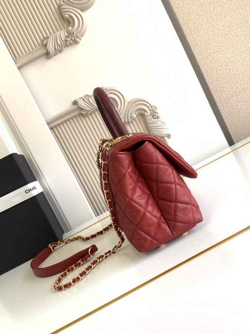 Chanel Flap bag with top handle A92990, Red calfskin Gold