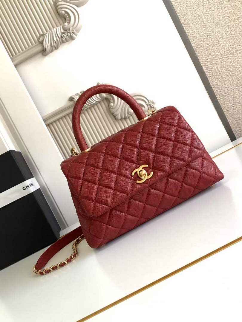 Chanel Flap bag with top handle A92990, Red calfskin