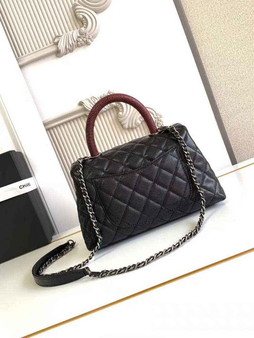 Chanel Flap bag with top handle A92990, Black Red calfskin