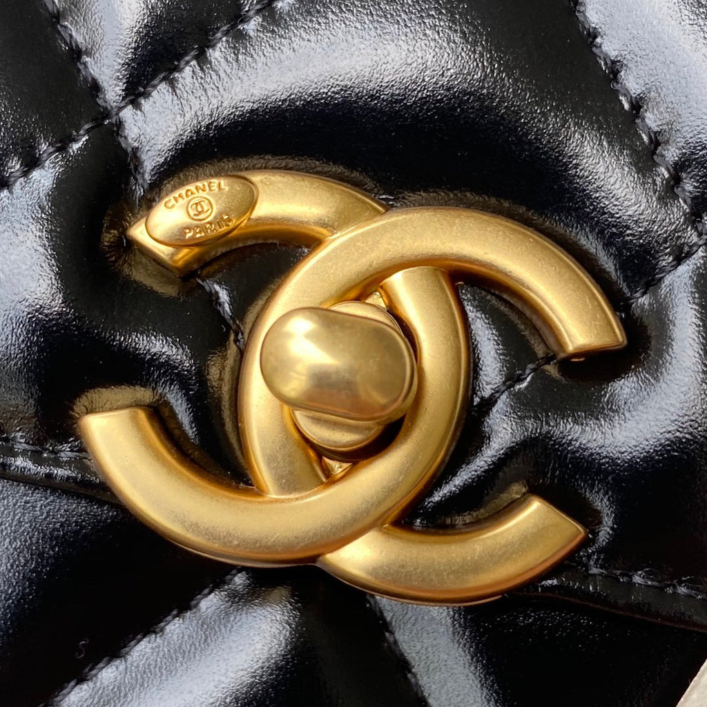 Chanel Flap bag with top handle AS2615 Lambskin Black