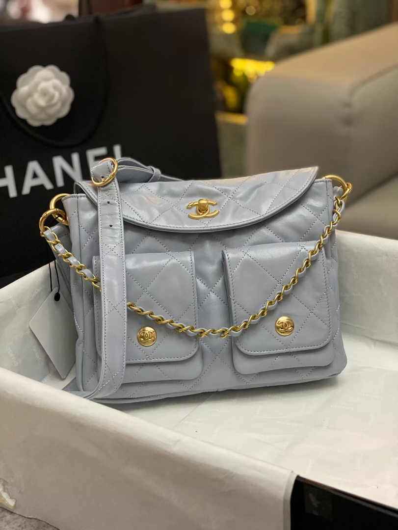 Chanel Hobo handbag, Shiny calfskin & gold-tone metal, AS4743 Gray