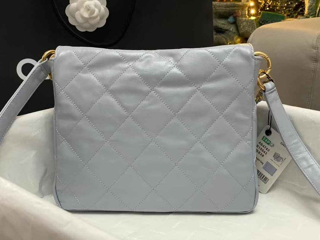 Chanel Hobo handbag, Shiny calfskin & gold-tone metal, AS4743 Gray