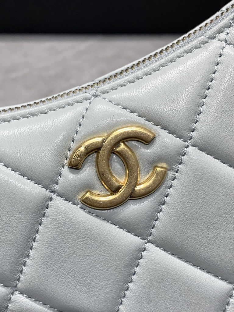 Chanel Hobo handbag Lambskin gold-tone metal light blue AS4220