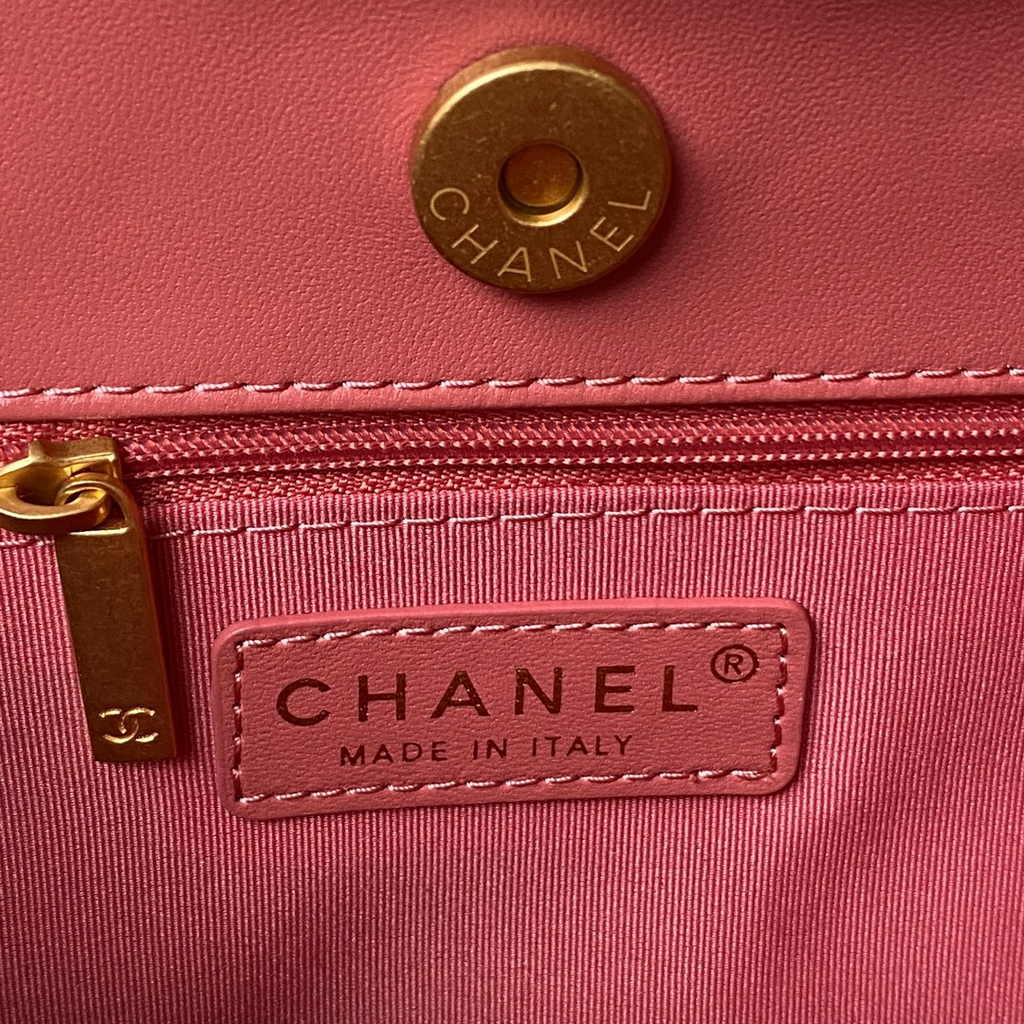 Chanel hobo handbag as4322, Cotton pink