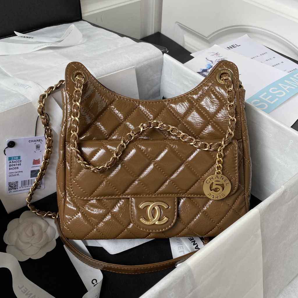 Chanel hobo handbag as4322, Calfskin brown