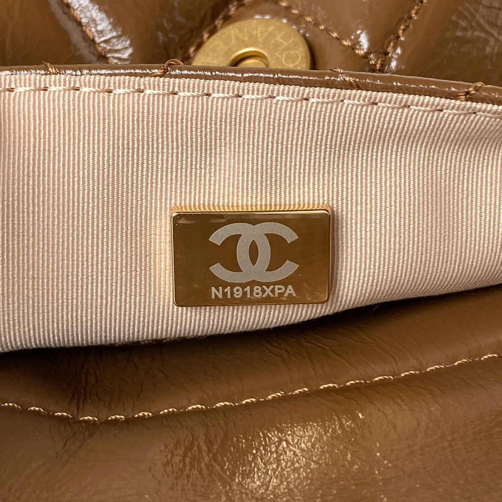 Chanel hobo handbag as4322, Calfskin brown
