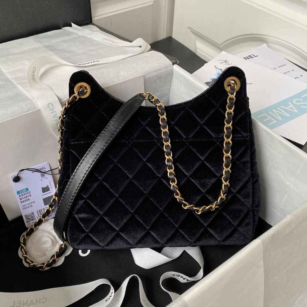 Chanel hobo handbag as4322, Cotton black