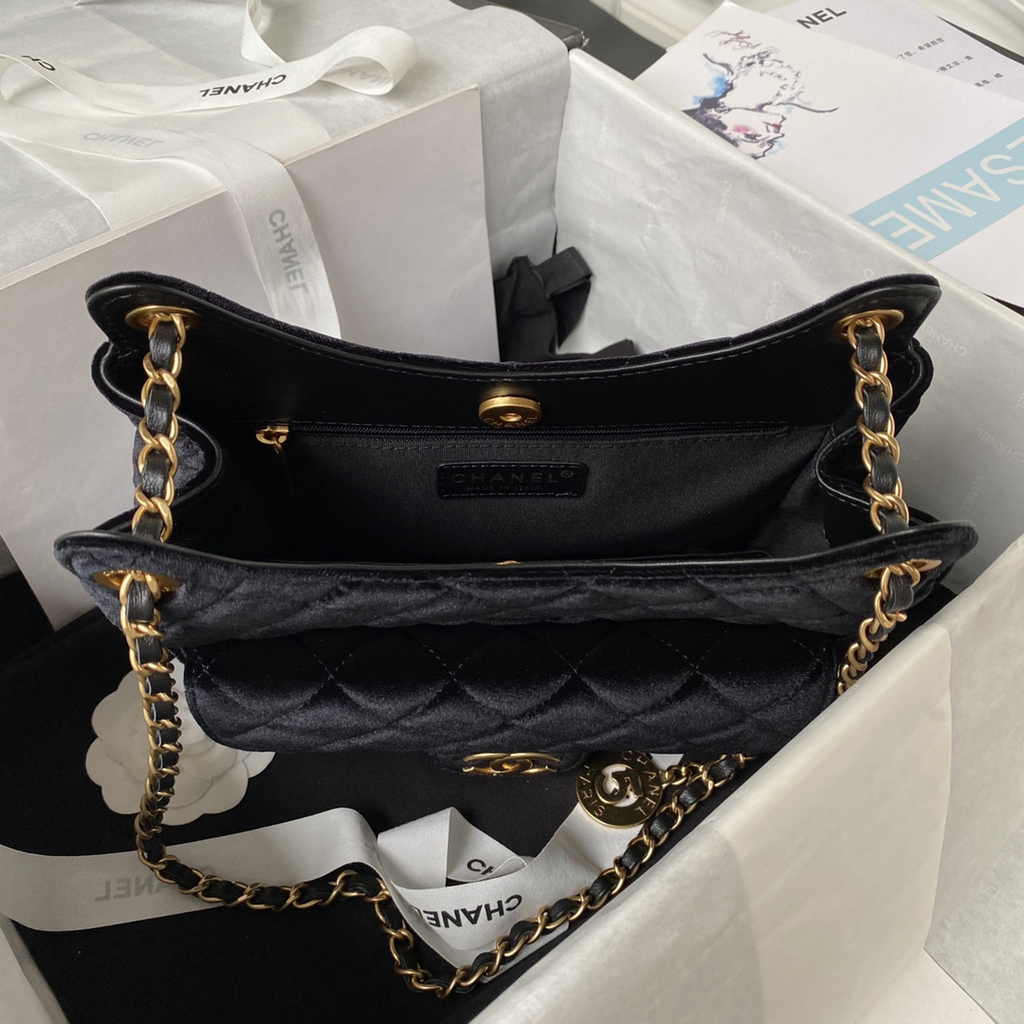 Chanel hobo handbag as4322, Cotton black