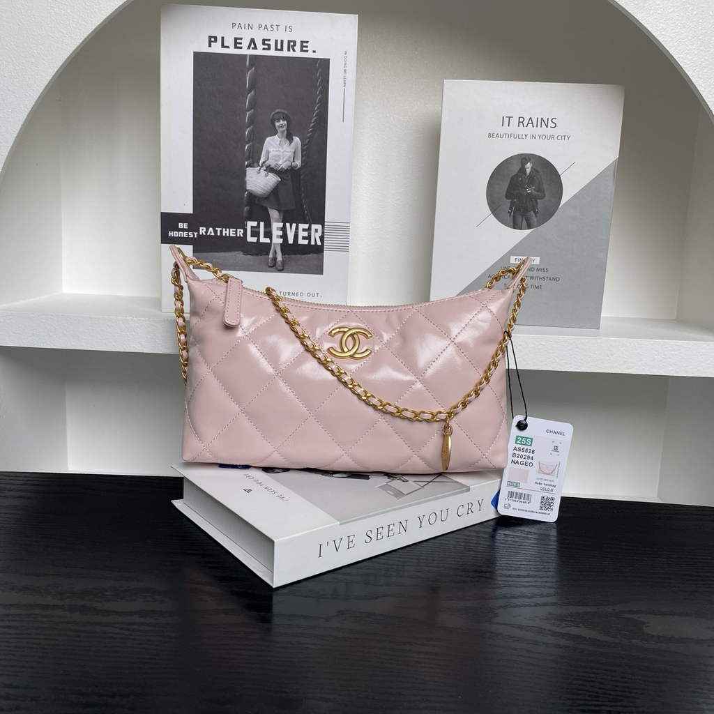 Chanel Hobo handbag, Metallic calfskin, AS5528 pink