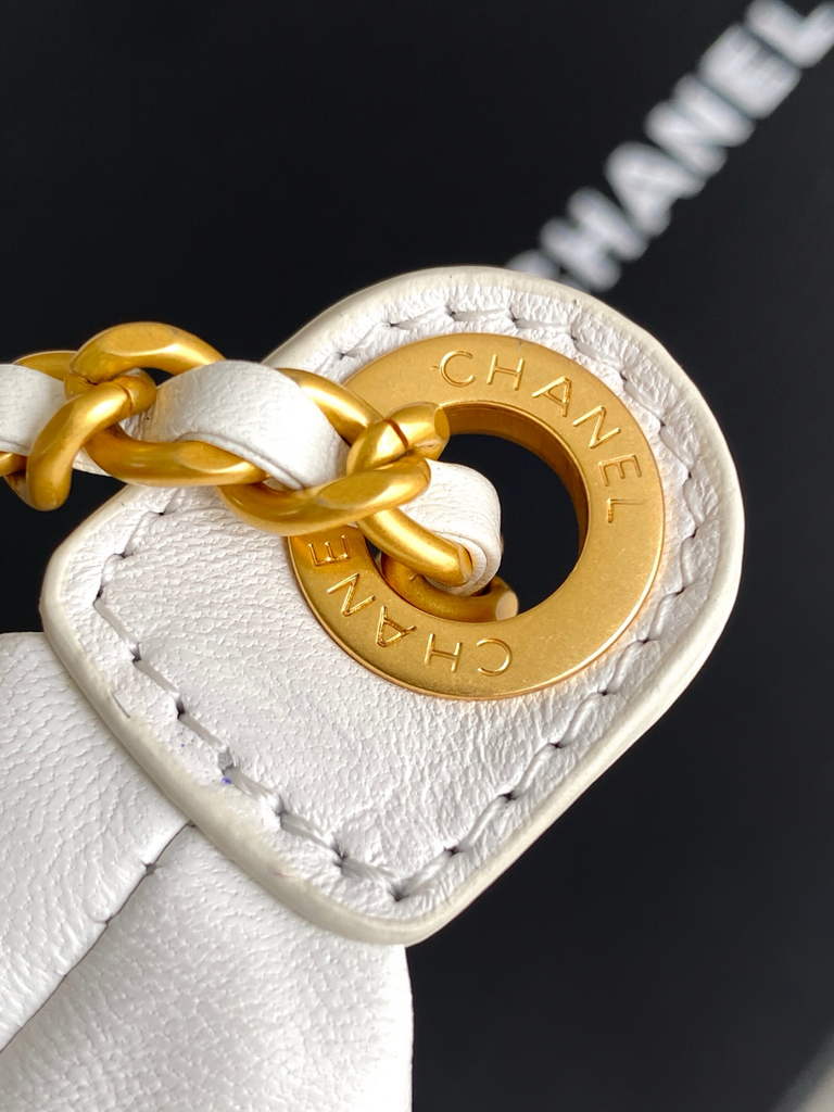 Chanel Hobo handbag, Metallic calfskin, AS5528 white