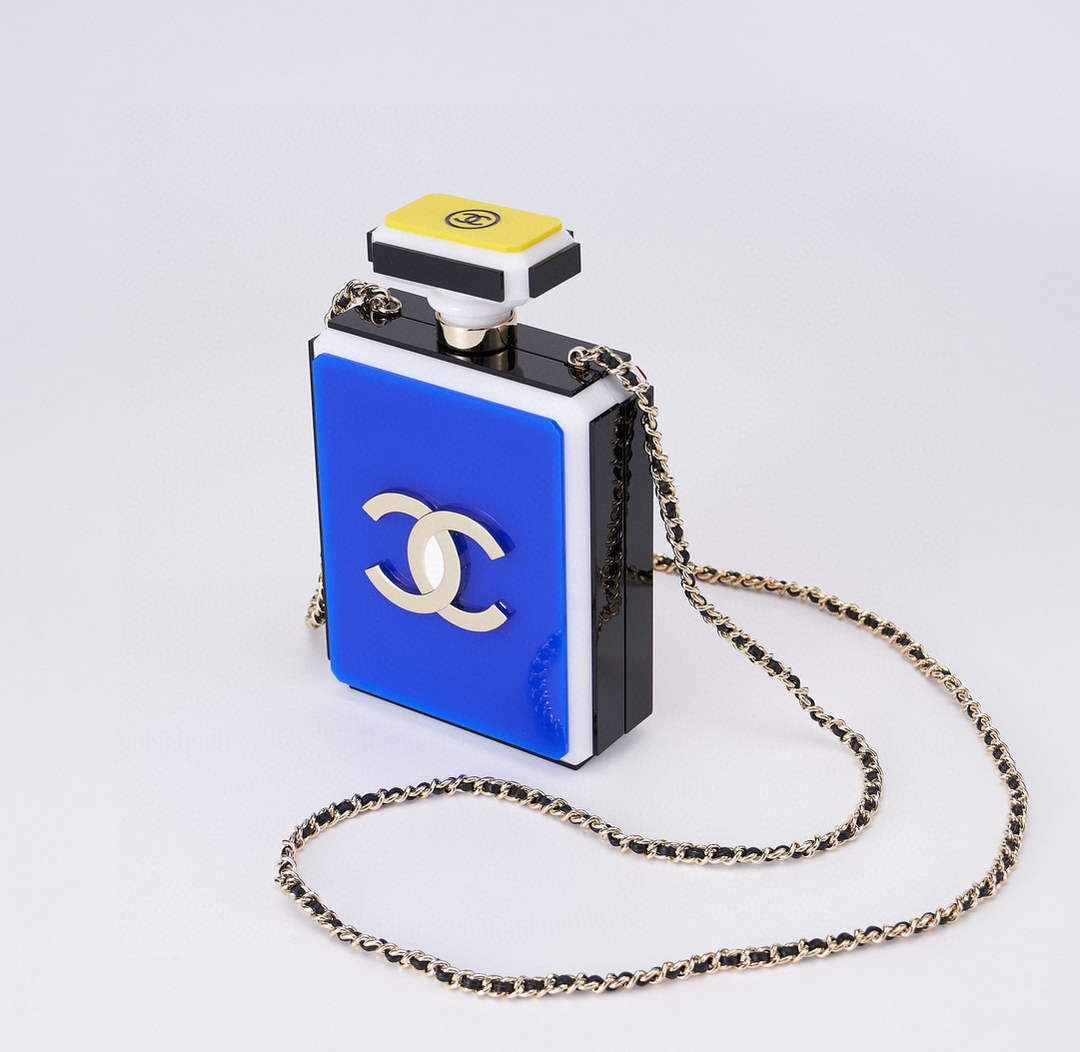 Chanel Iconic No.5 Perfume Plexiglass Bottle Crossbody Bag AS5341