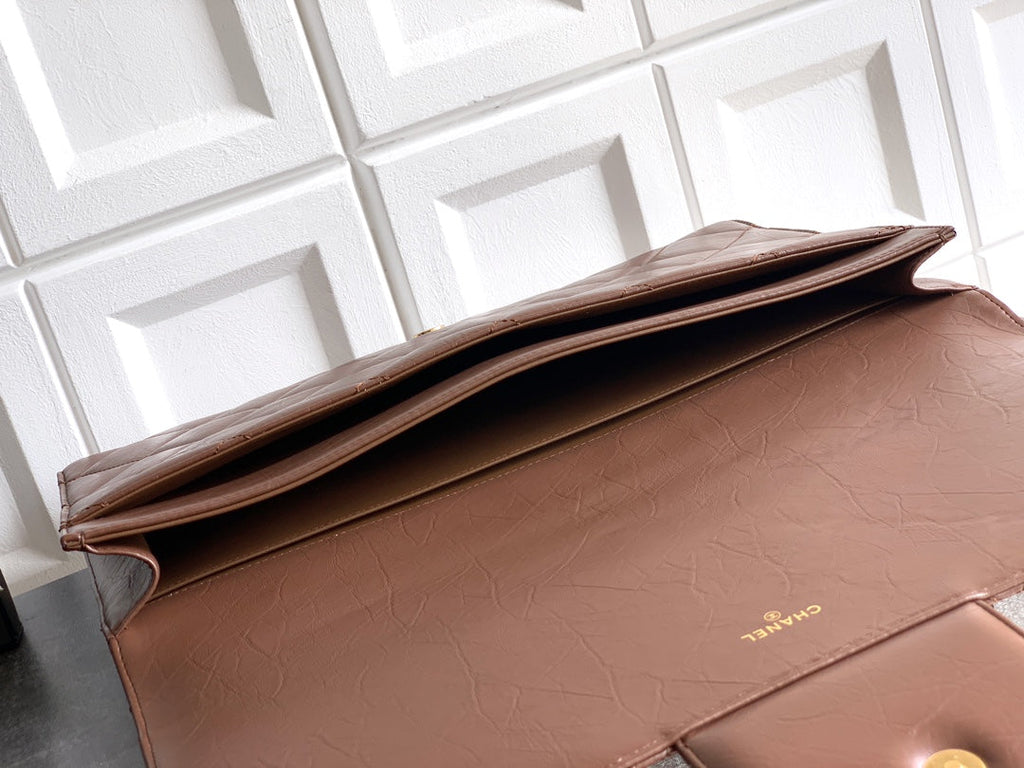 Chanel Large clutch,  Shiny crumpled calfskin, AP4944 brown