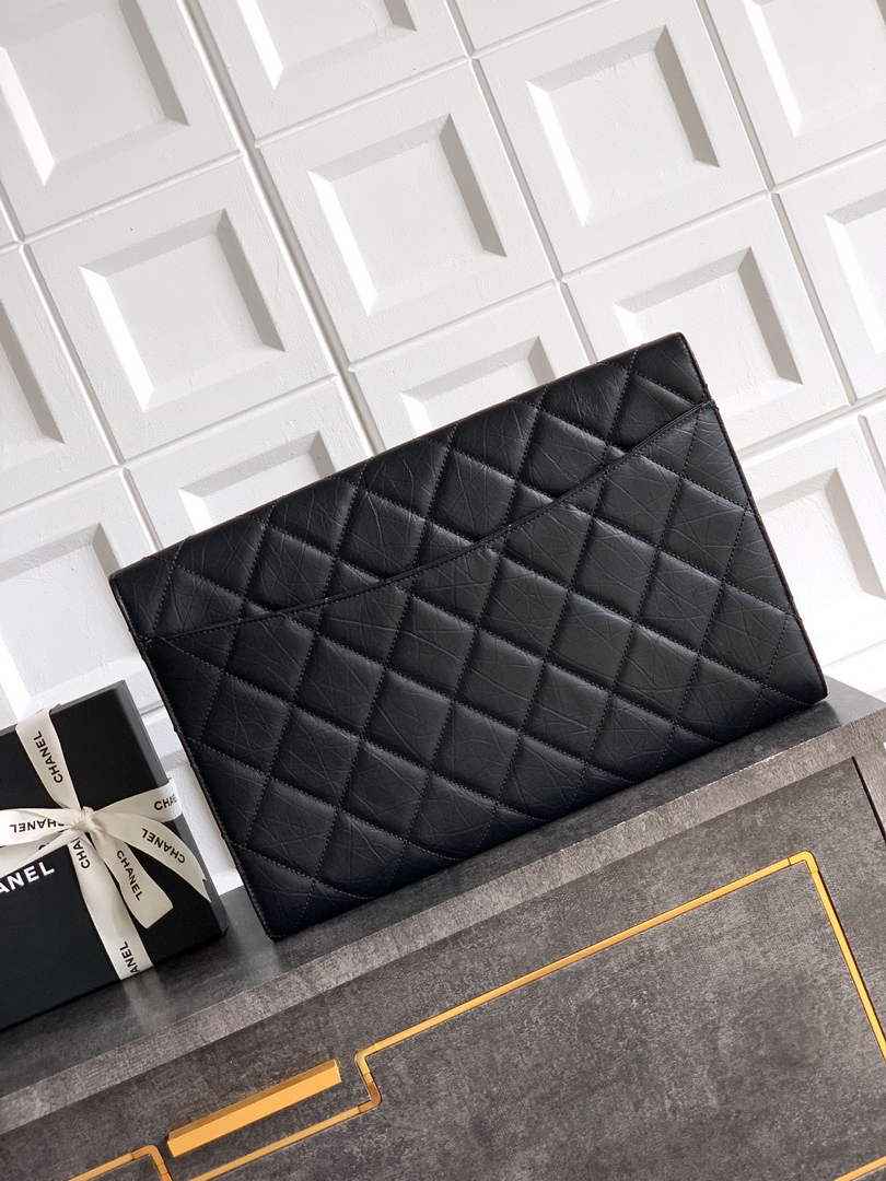 Chanel Large clutch,  Shiny crumpled calfskin, AP4944 black