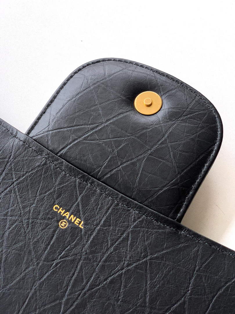 Chanel Large clutch,  Shiny crumpled calfskin, AP4944 black